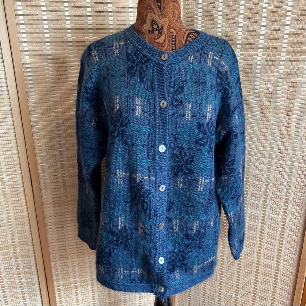 Equorian Heritage Mohair sweater size L Blue